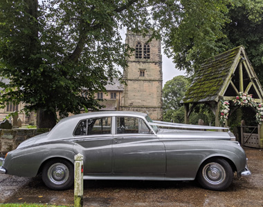 Elegant Wedding Car Fleet