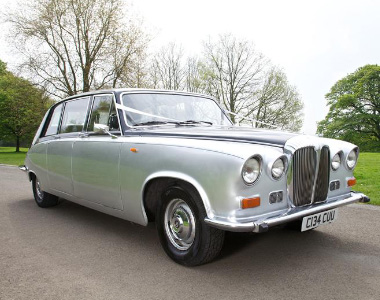 Elegant Wedding Car Fleet